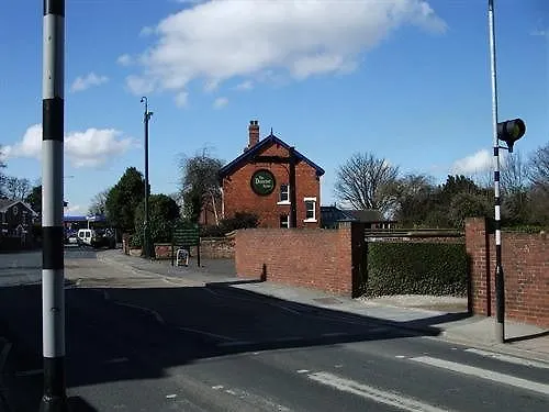 The Downe Arms Hotel Snaith